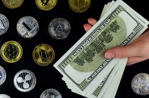 ارز دیجیتال ایاس (EOS) چیست و چگونه می توان آن را استخراج کرد؟