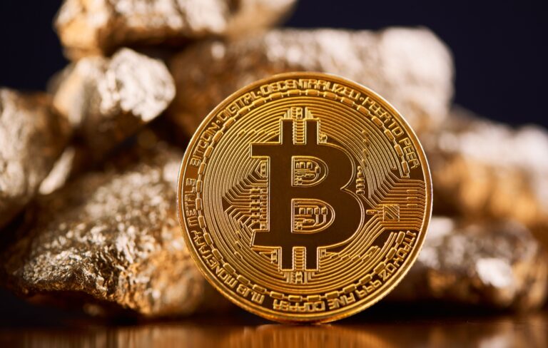 بیت‌کوین به مرز بازارهای خرسی: آیا کف نزدیک است؟